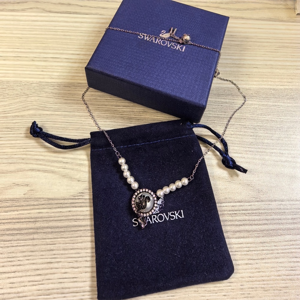 Swarovski Silver and Black Pearl Necklace
